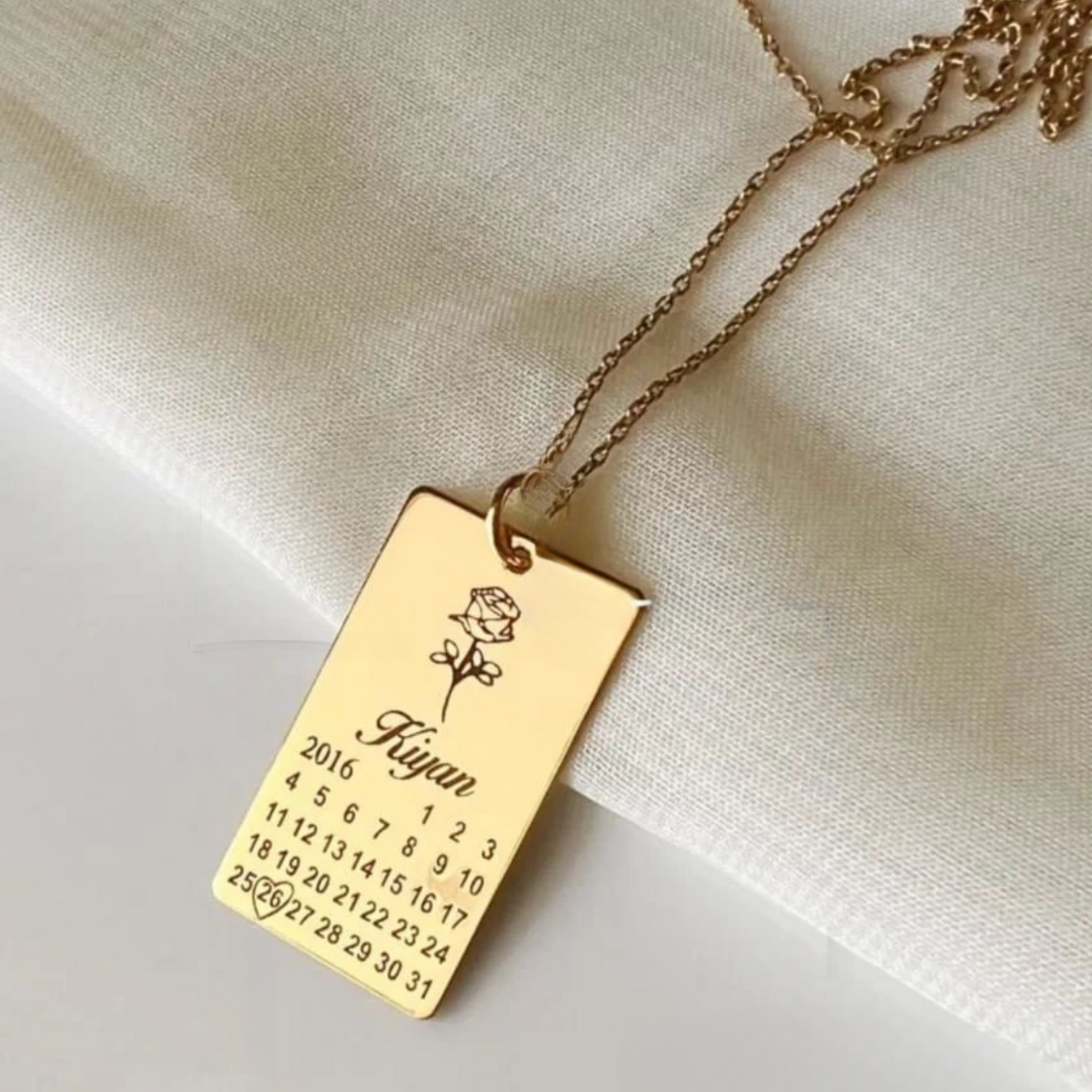 Collier calendrier de naissance