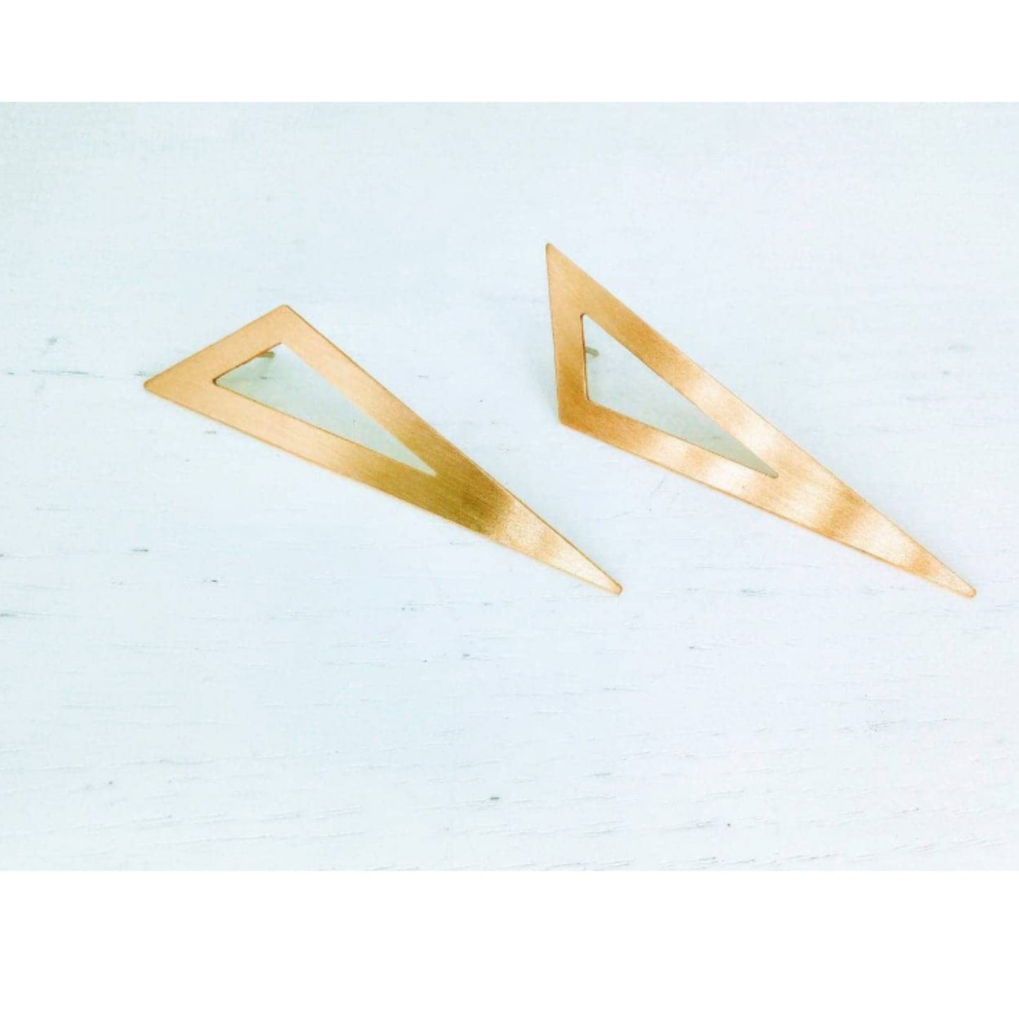 Boucles d'oreilles surdimensionnées triangle