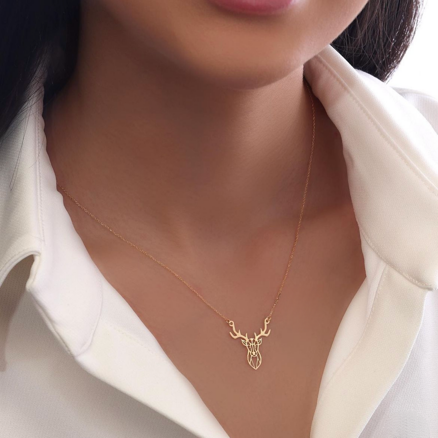 Collier deer géométrique